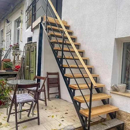 Buzz Apartament
