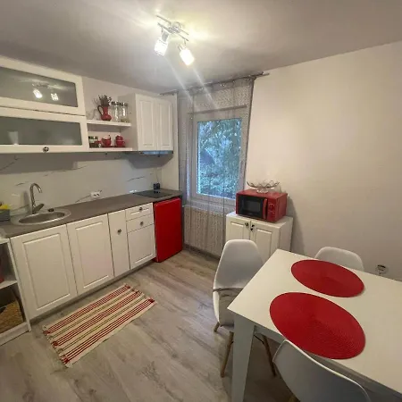 Apartament Buzz *