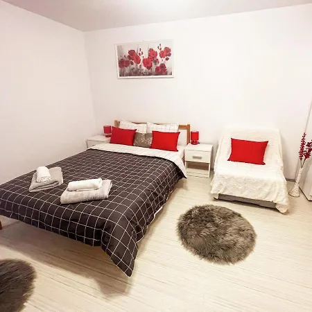 Buzz Apartament *